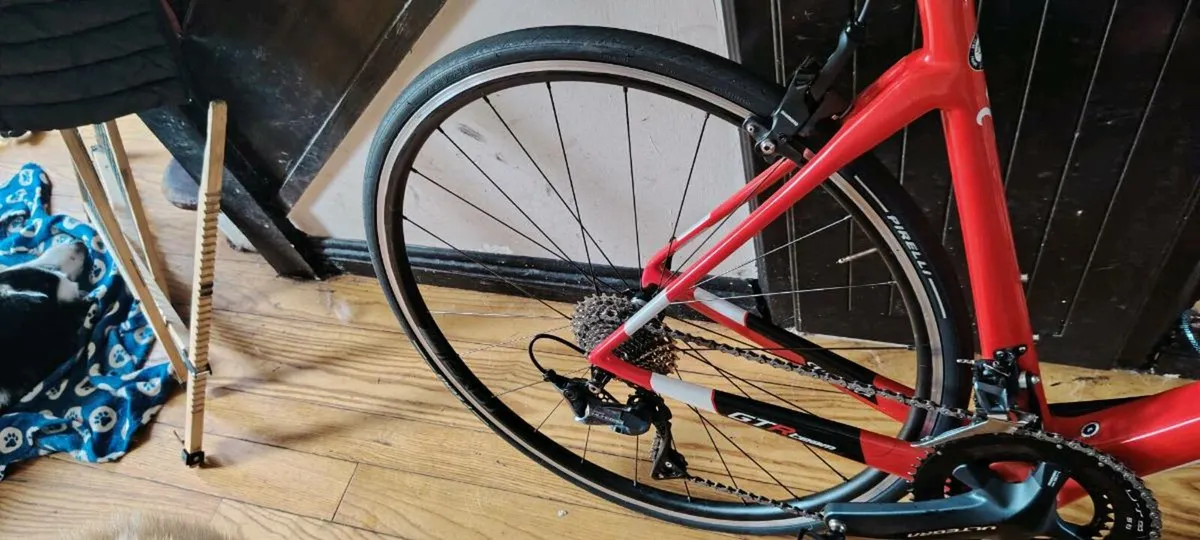 Roval slx 24 rim wheelset.. Perfect - Image 4
