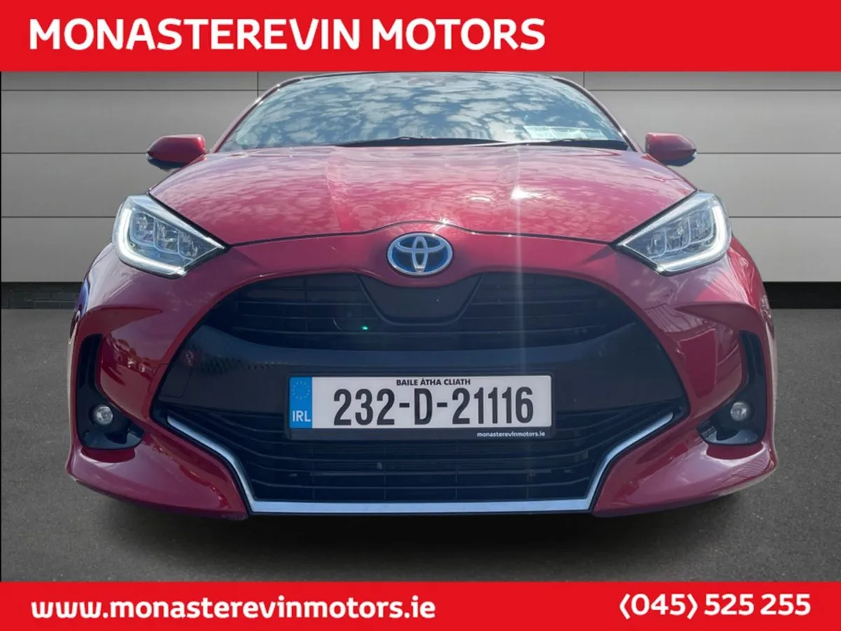 Toyota Yaris 1.5 Platinum - Extendable Warranty A - Image 4