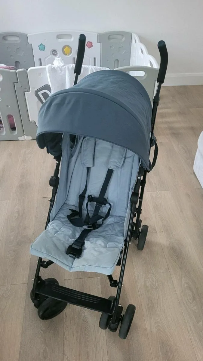 Mamas and papas stroller - Image 1