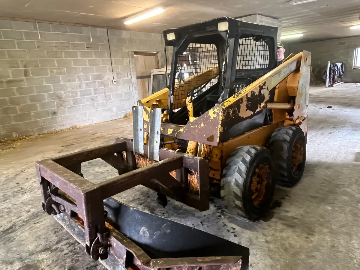 Mustang 2050 Skidsteer - Image 4