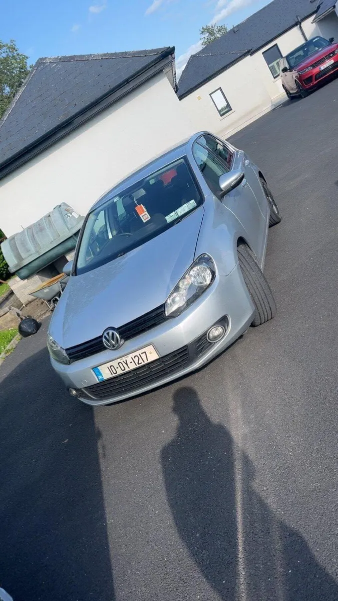 Volkswagen Golf 2010 - Image 1