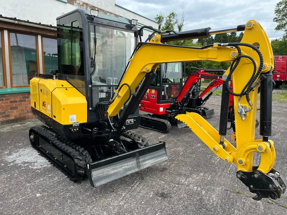 New 3tons - Image 3