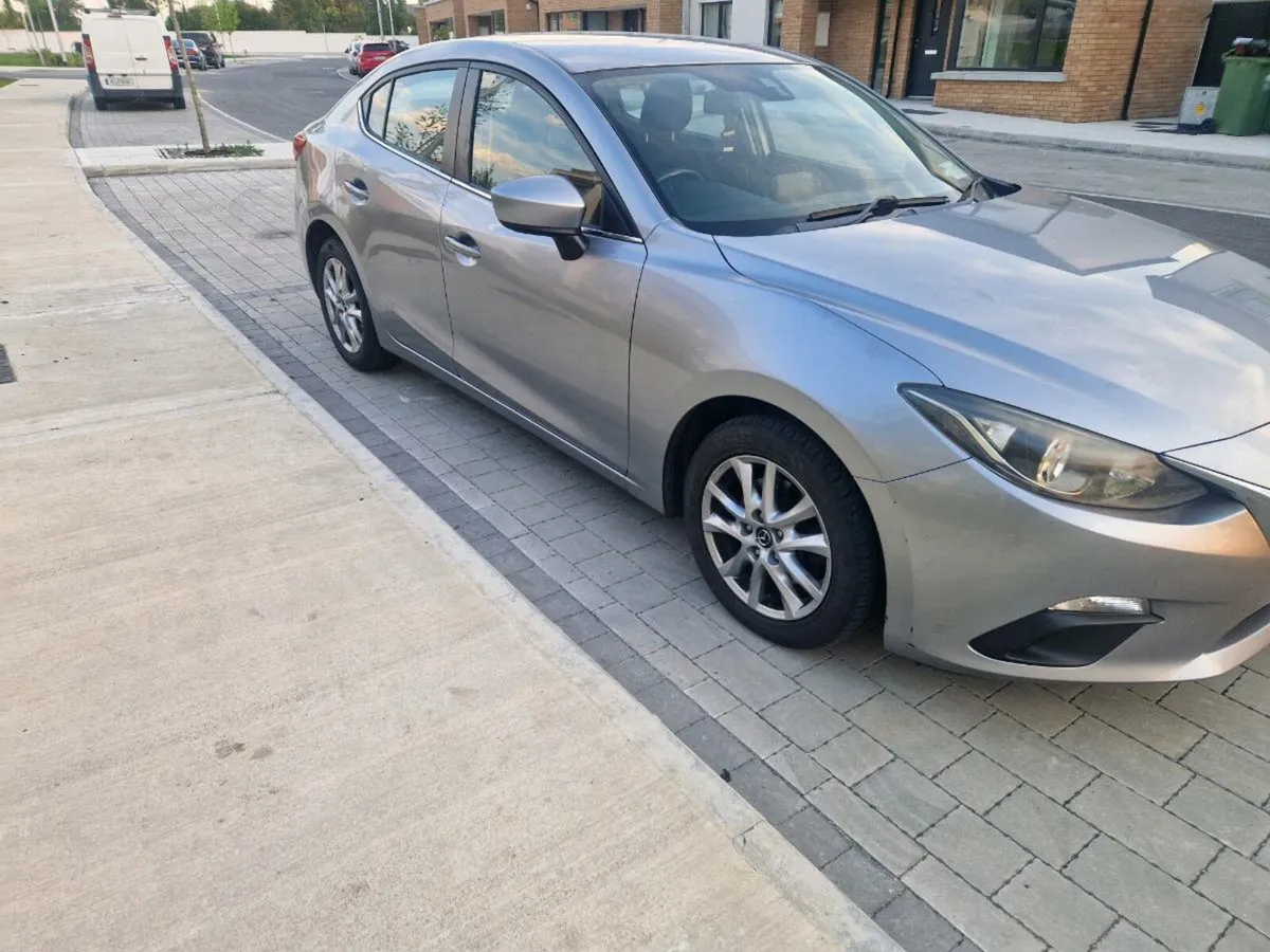 142 mazda3 - Image 2