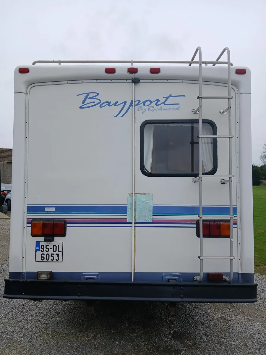 Camper - Image 4