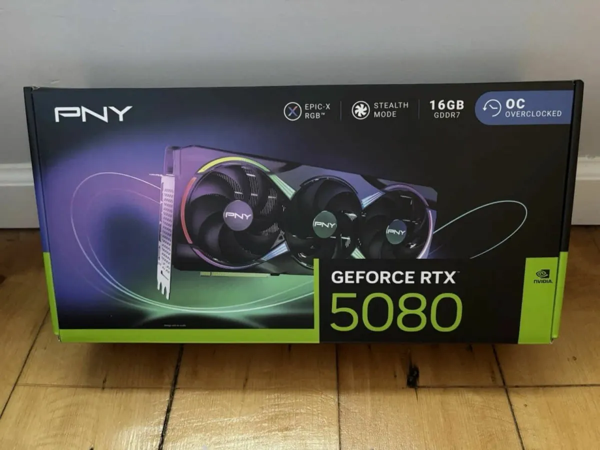 PNY GeForce RTX 5080 EPIC-X OC Triple Fan - Image 3