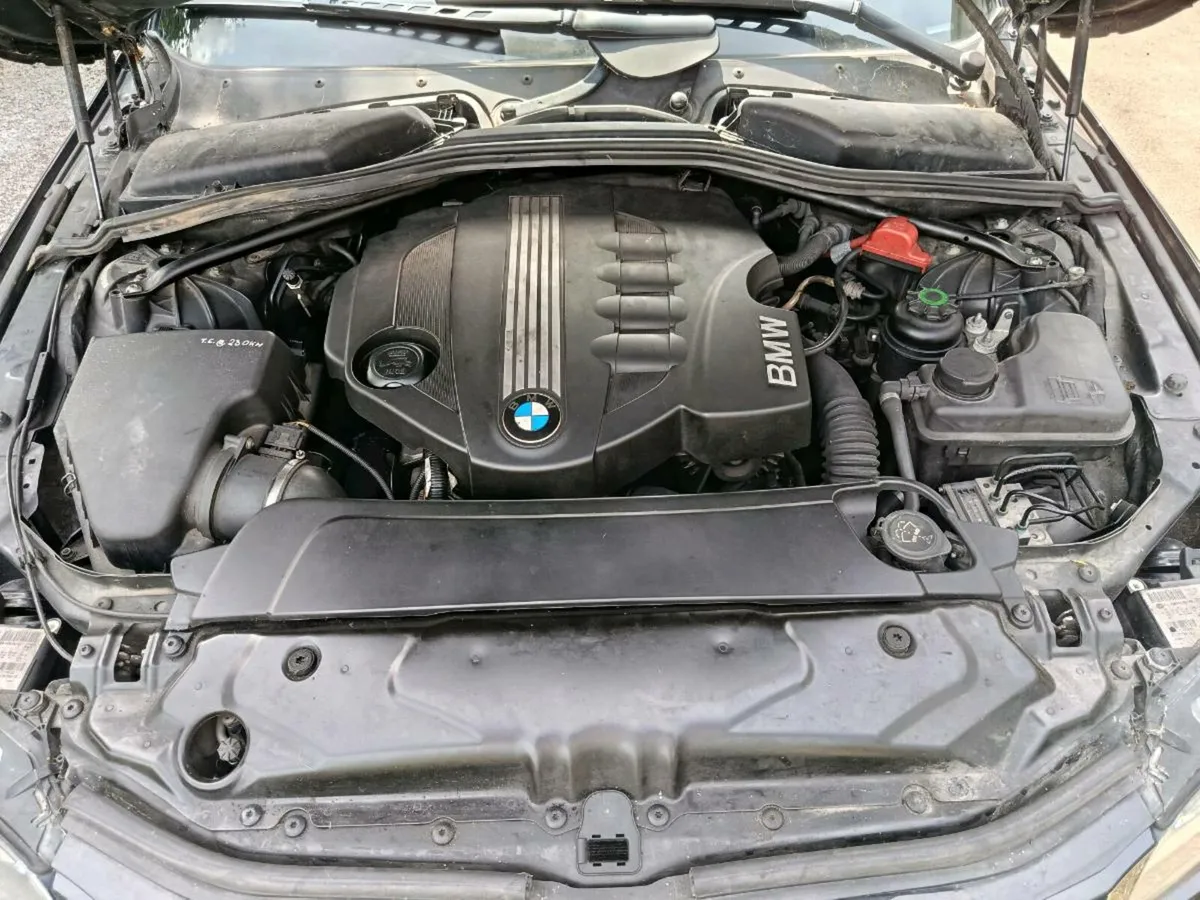 Car - Image 1