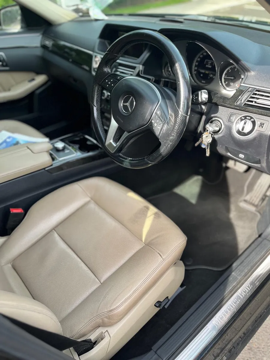 Mercedes Benz E220CDI - Image 4