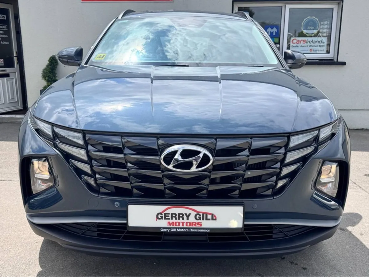 Hyundai Tucson Executive 5DR Heated Seats - Image 2