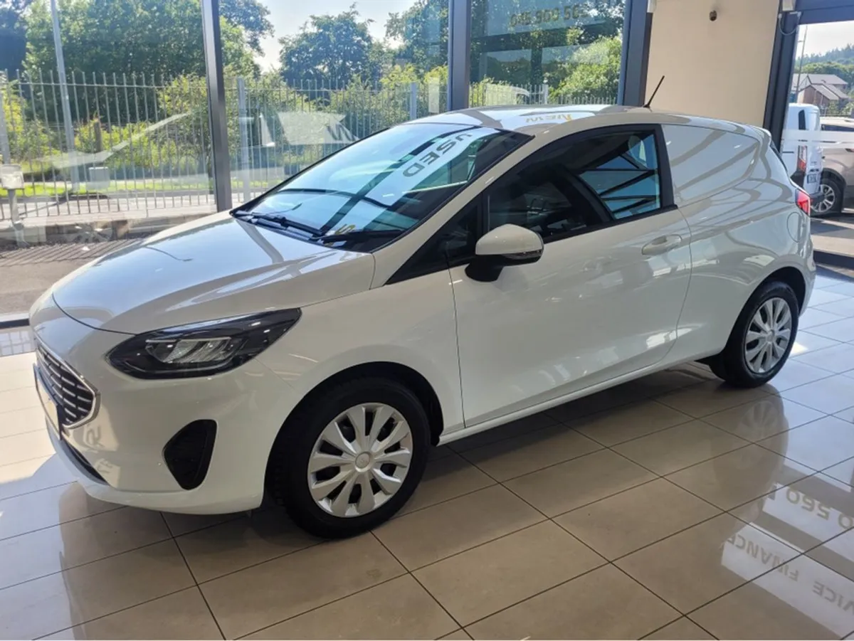 Ford Fiesta Trend - 1.0t 100 S6.2 M M5 FWD 2 - Image 1
