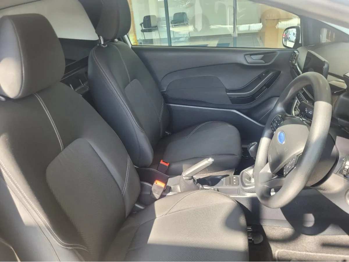 Ford Fiesta Trend - 1.0t 100 S6.2 M M5 FWD 2 - Image 4