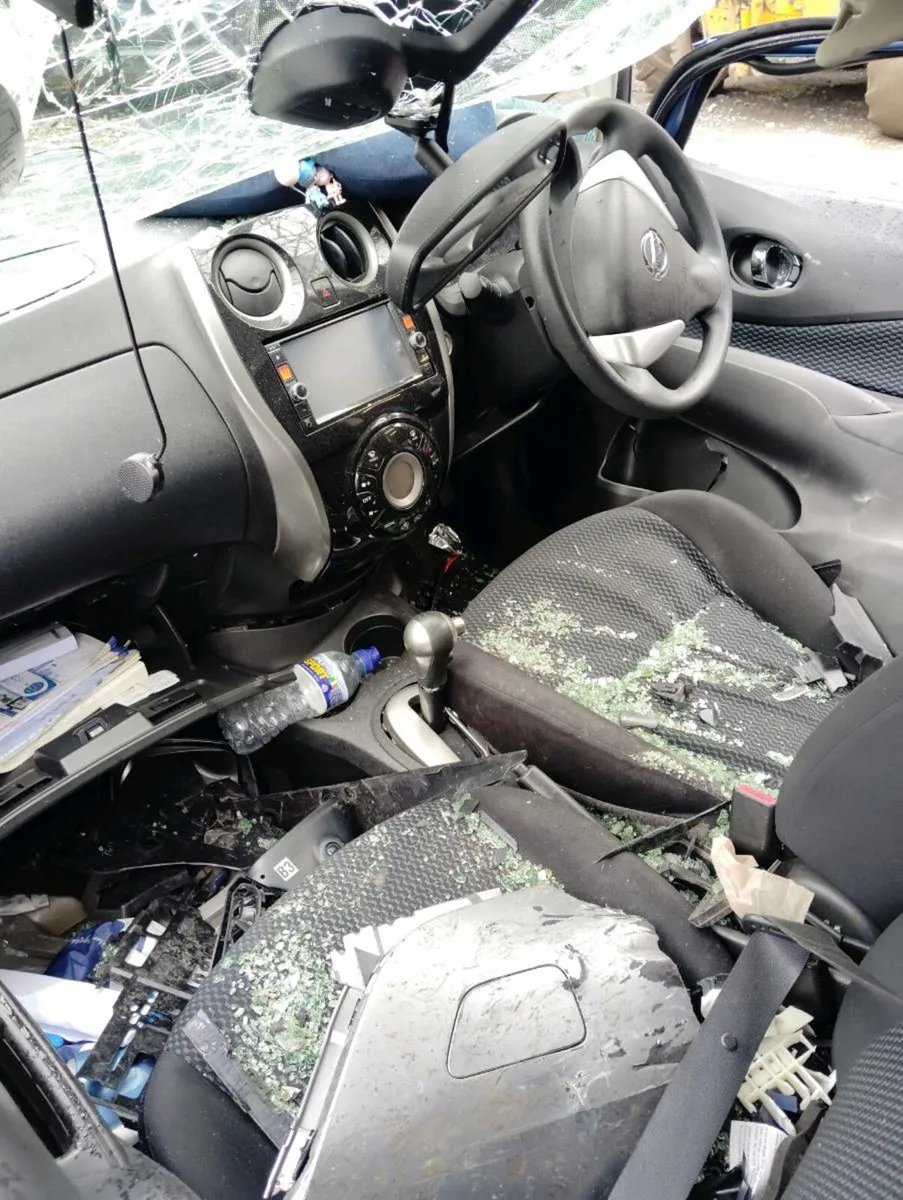 breaking nissan note super charger 2013 automatic - Image 3