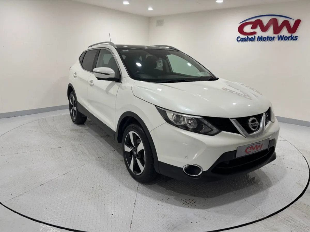 Nissan QASHQAI 1.2 Dig-t N-connecta 115BHP PAN Ro - Image 1