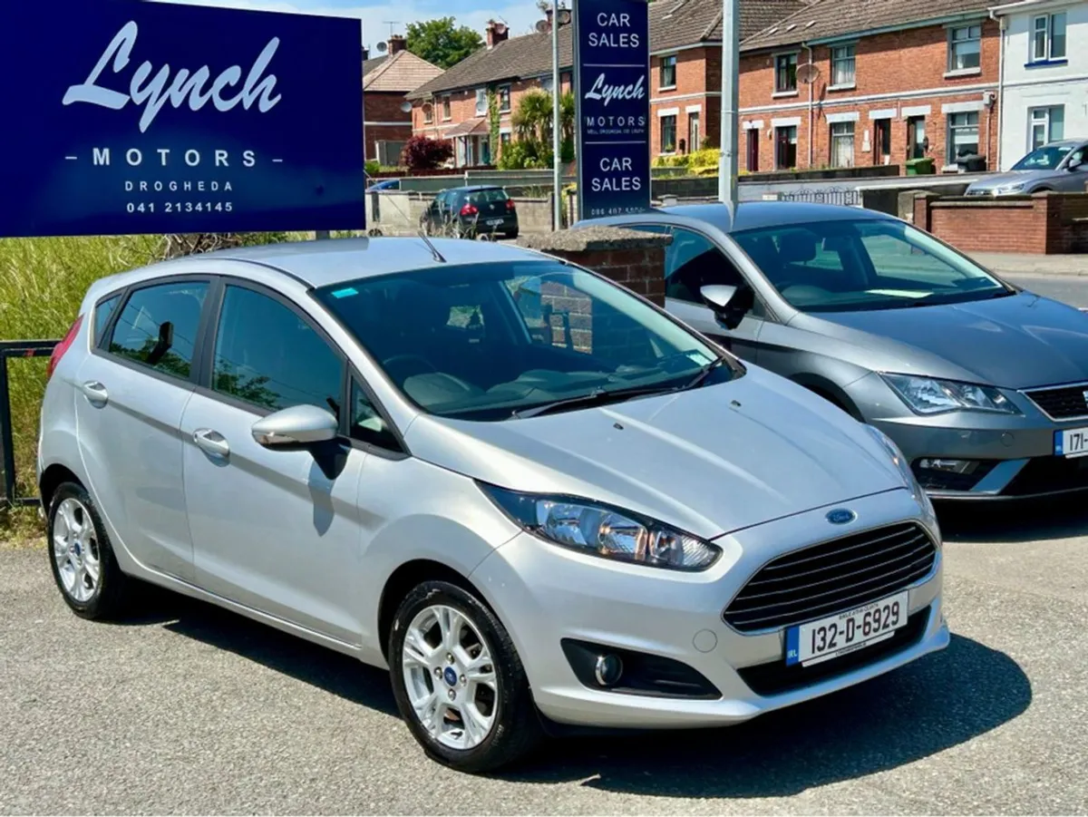 Ford Fiesta Zetec 1.25 60ps M5 4DR MCA - Image 1