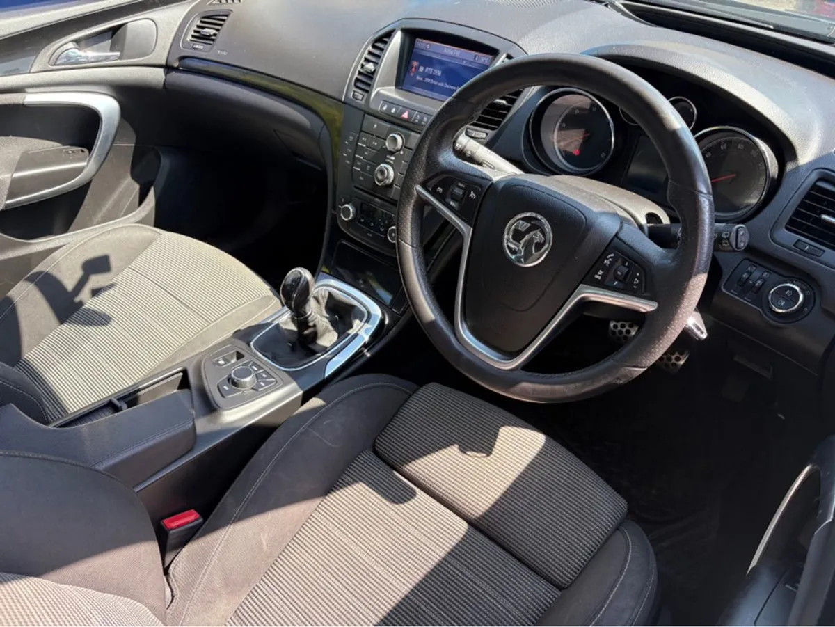 Vauxhall Insignia 2.0 Cdti SRI NAV - Image 3