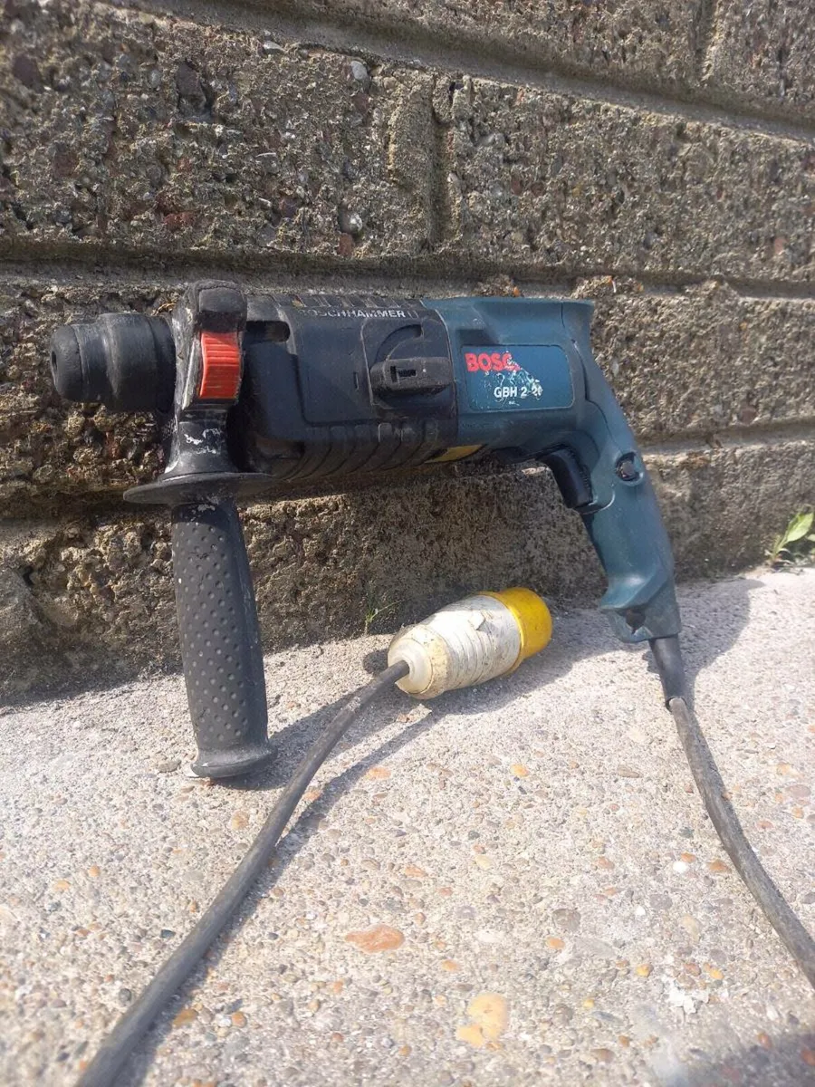 Bosch Hammer Drill - Image 3