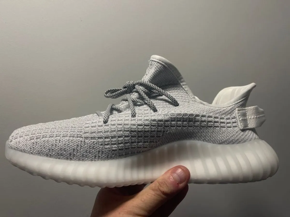 Yeezy starry white - Image 3
