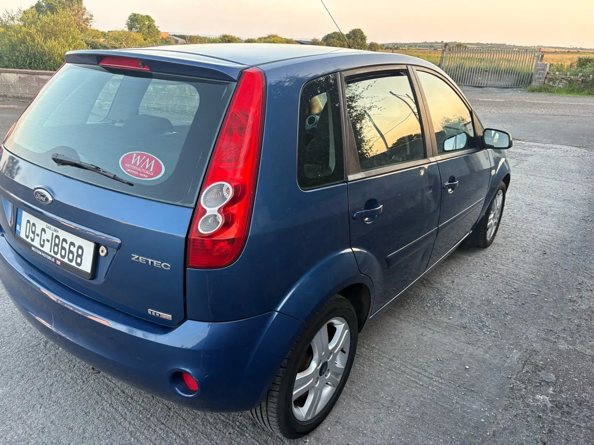2009 FORD FIESTA DIESEL - Image 4