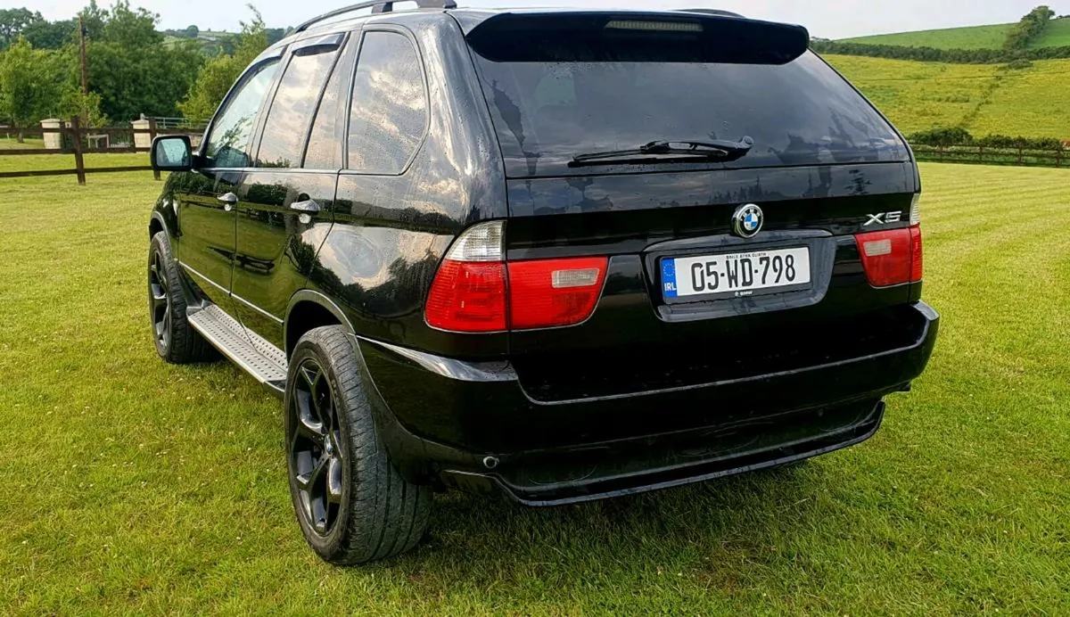 BMW X5 Crewcab - Image 2