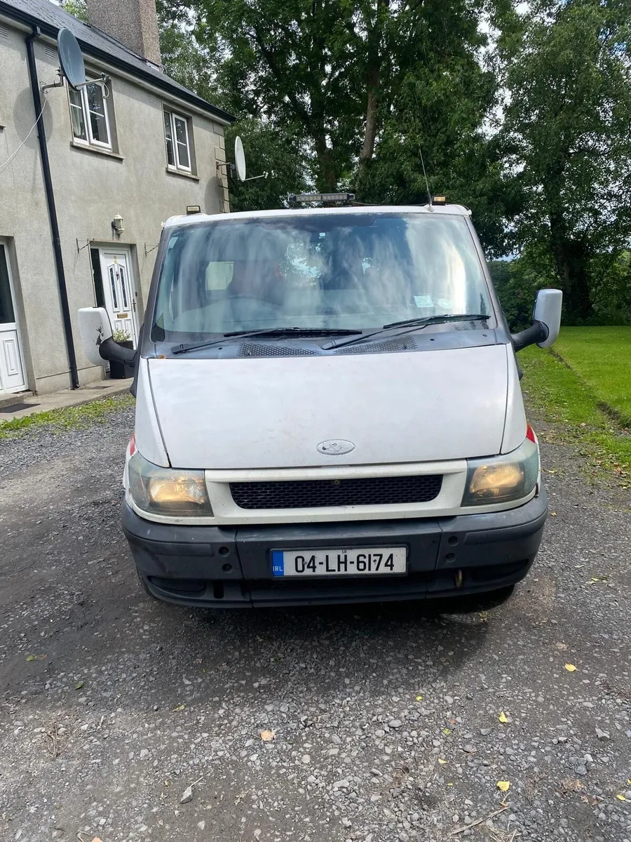 Ford Transit - Image 2