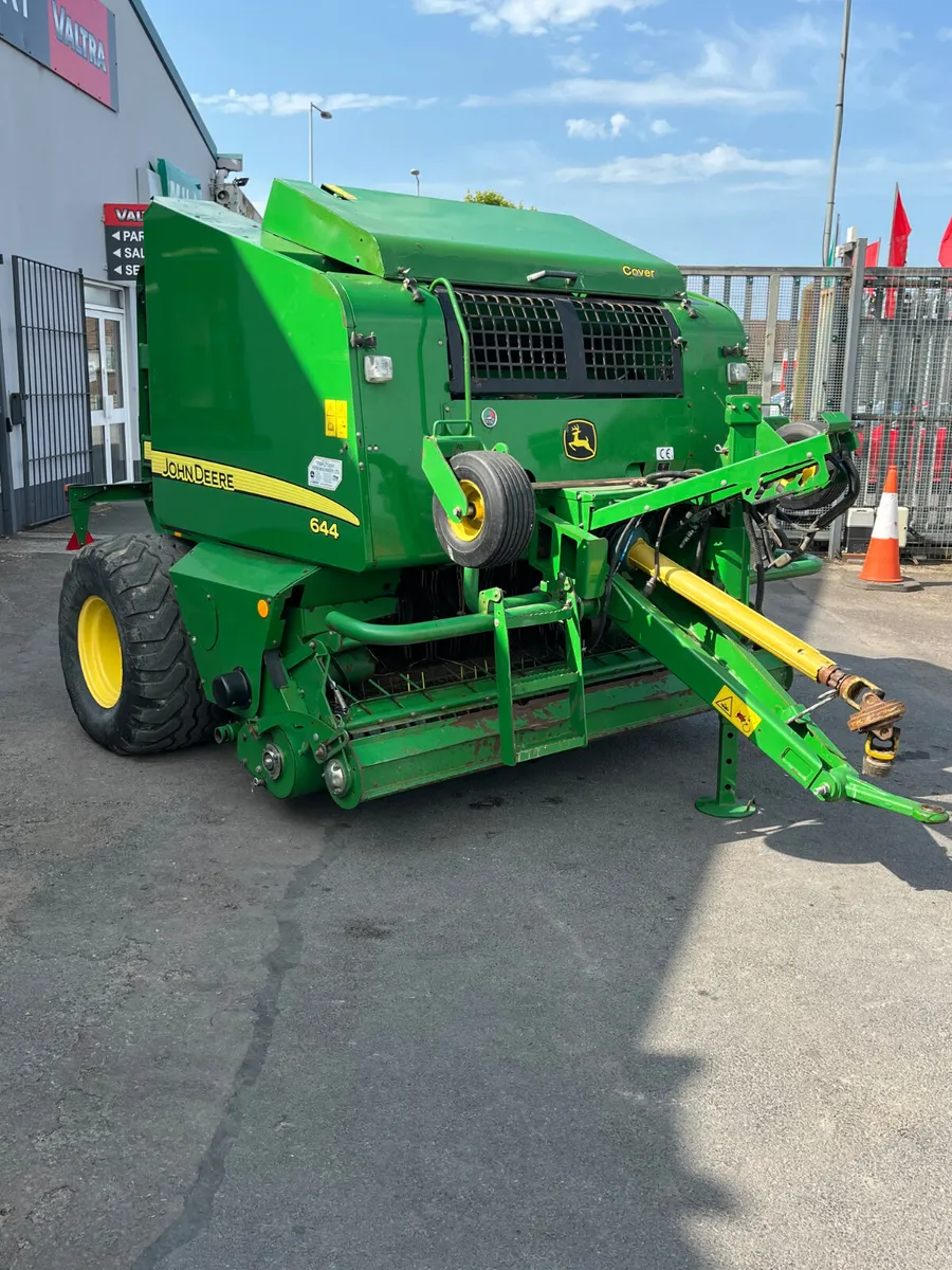 John Deere 644 Baler - Image 3