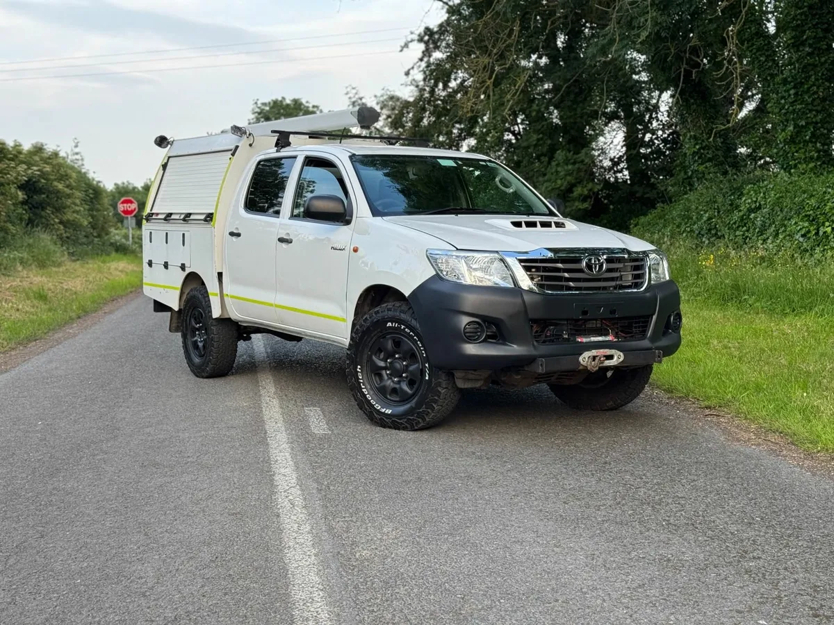 2014 TOYOTA HILUX SPECIAL 127K MILES - Image 2
