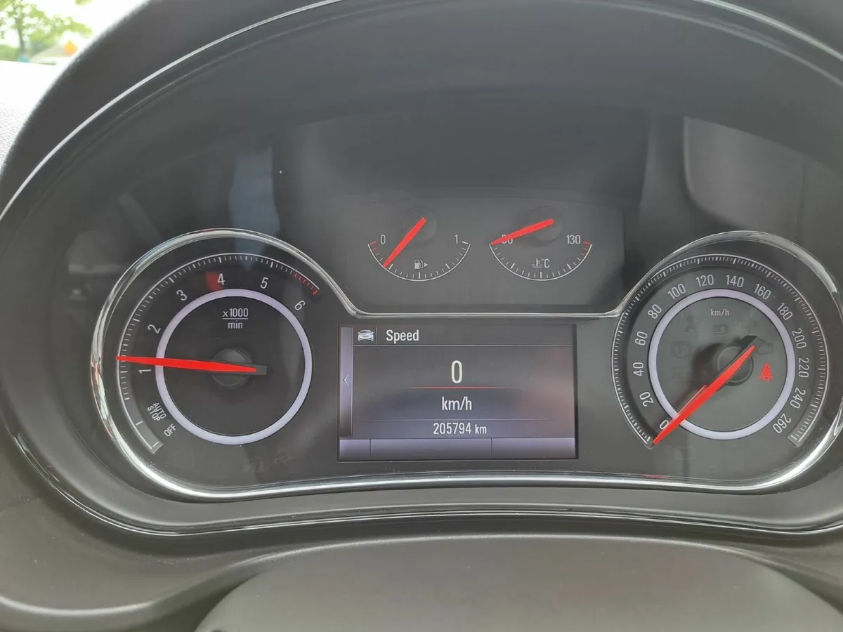 Opel Insignia 2014 2.0 Diesel 205 k Km New Nct - Image 4