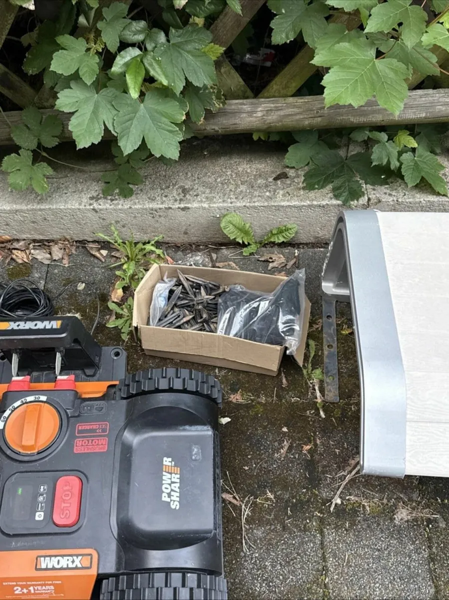 WORX Landroid M500 WR141E robotic lawnmower - Image 4