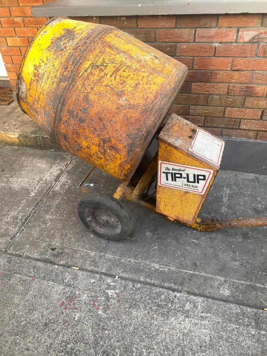 Cement mixer - Image 4