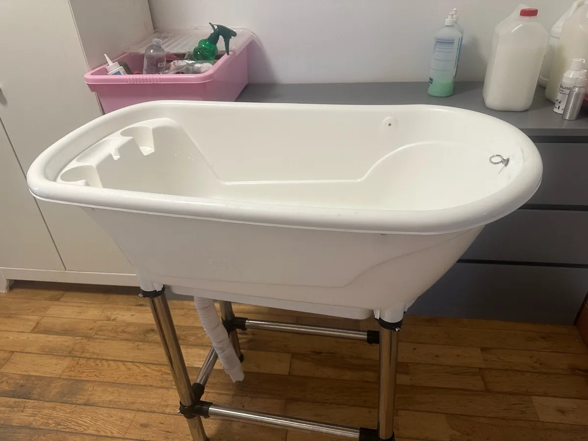 Grooming bath - Image 2