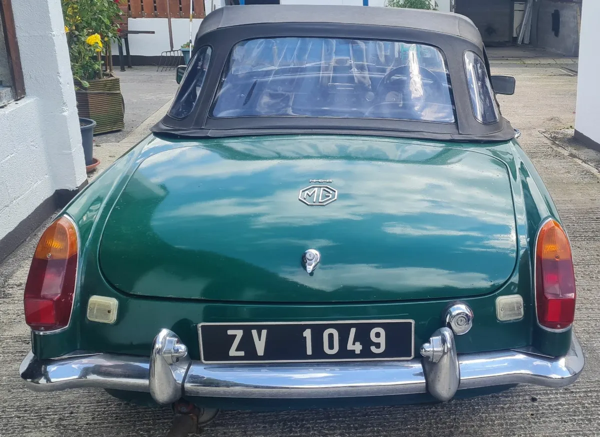 MG MGB 1969 - Image 2
