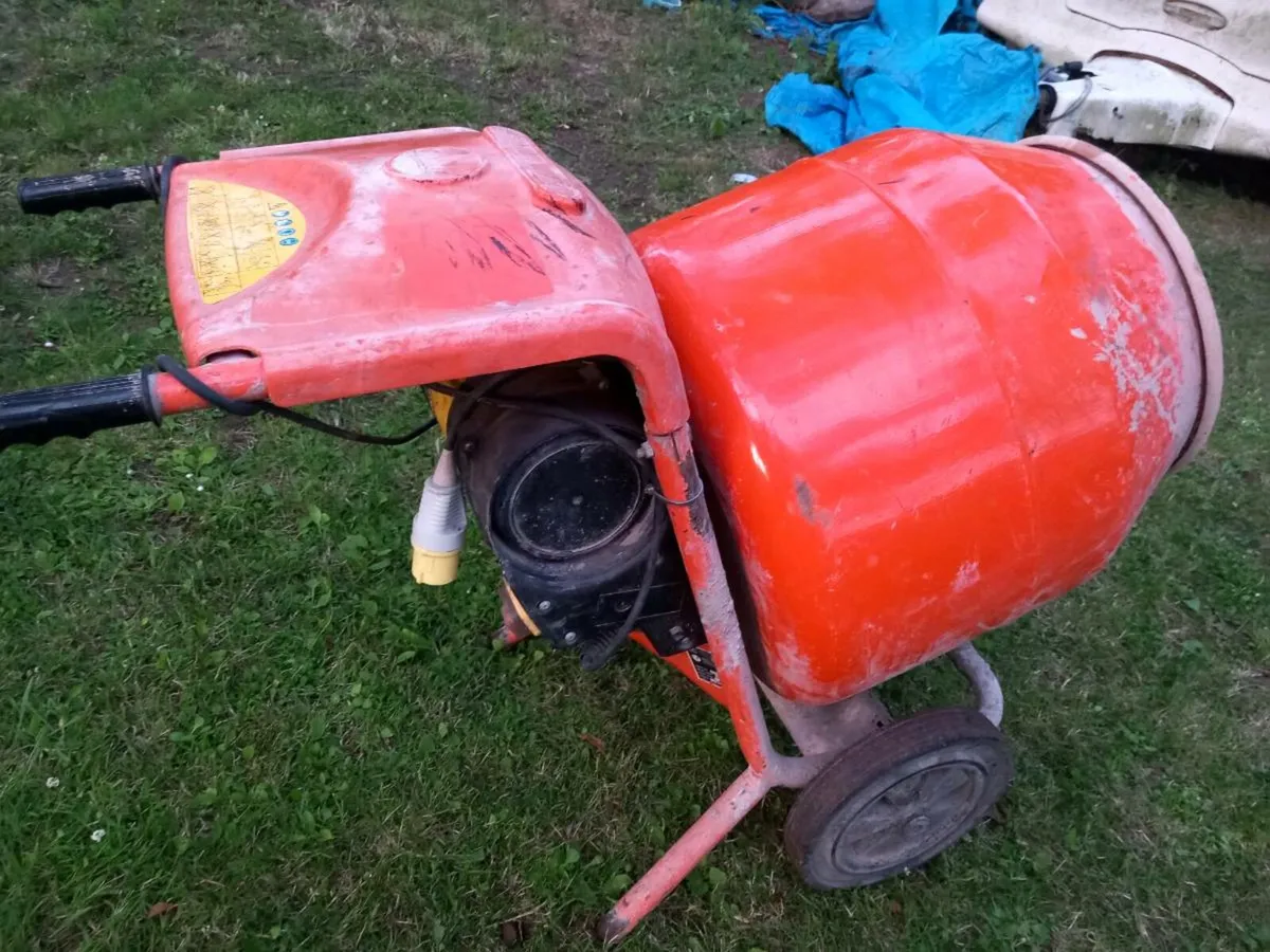 Cementmixer - Image 2