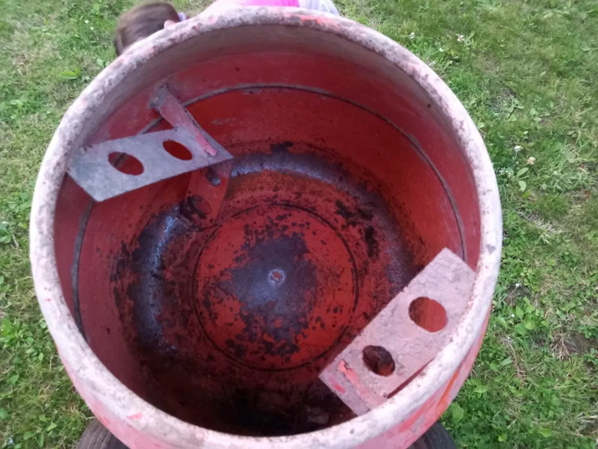 Cementmixer - Image 4