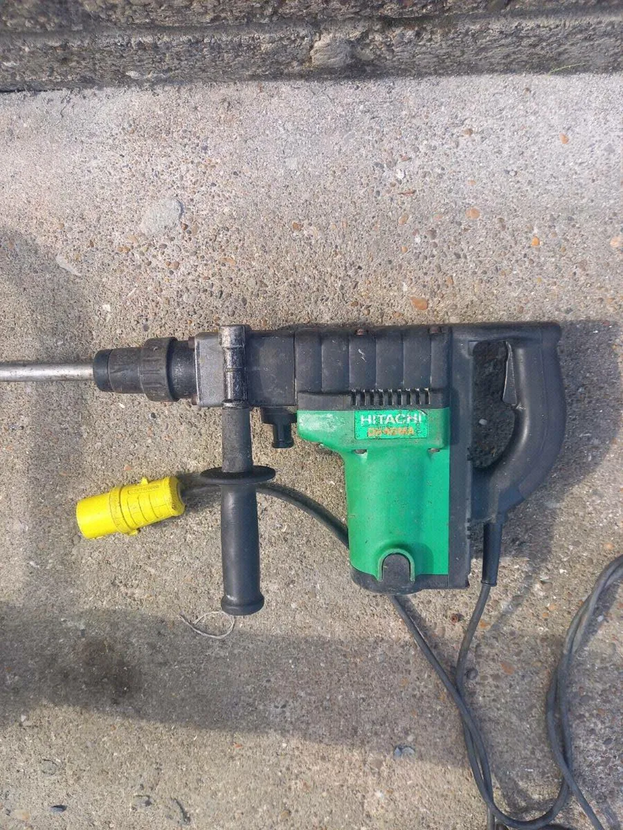 Hitachi SDS Max Hammer Drill - Image 4