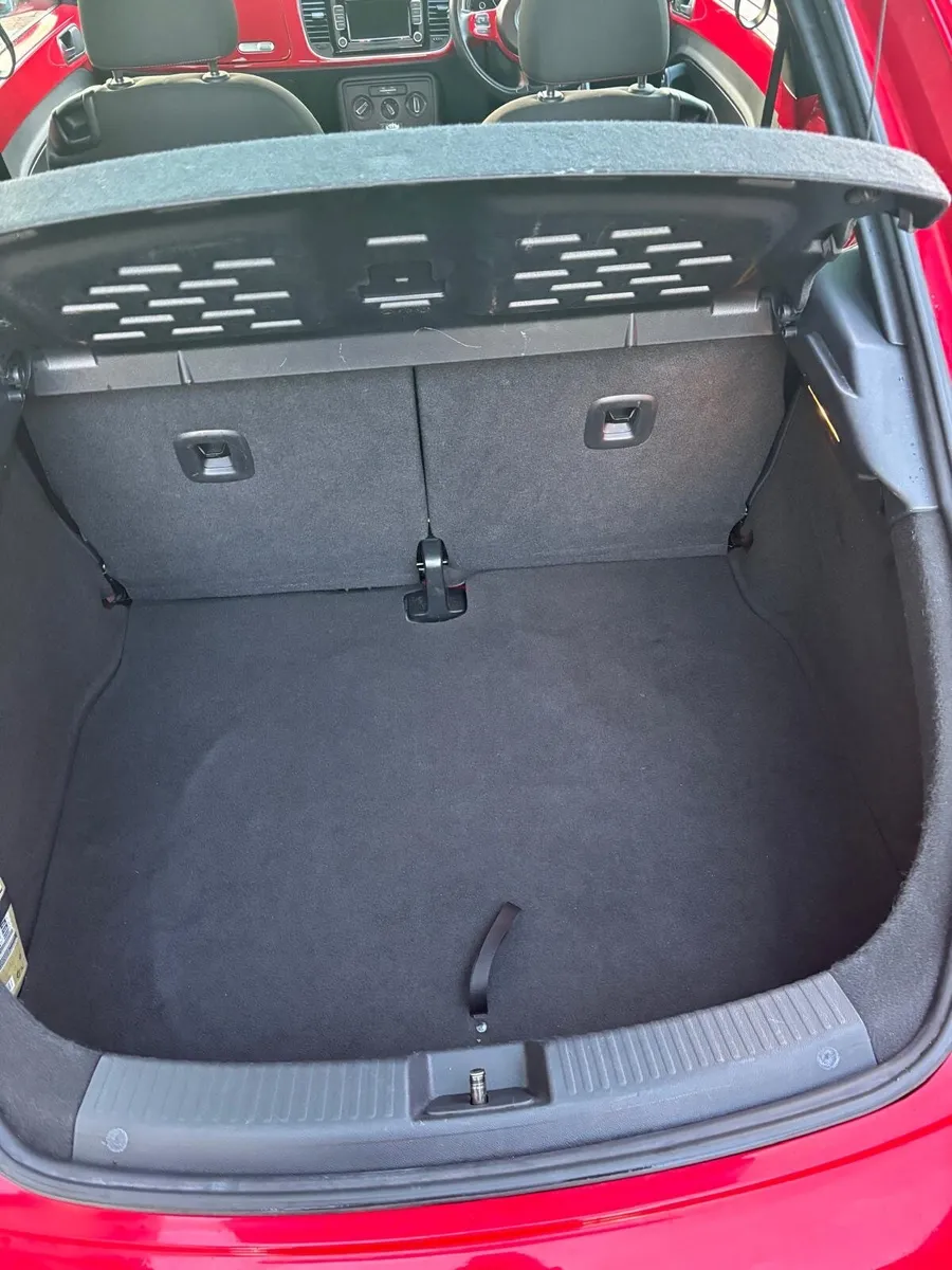 Volkswagen Beetle 2014 - Image 3