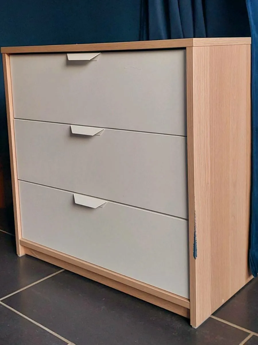 Wardrobe, drawers and locker set - Image 3