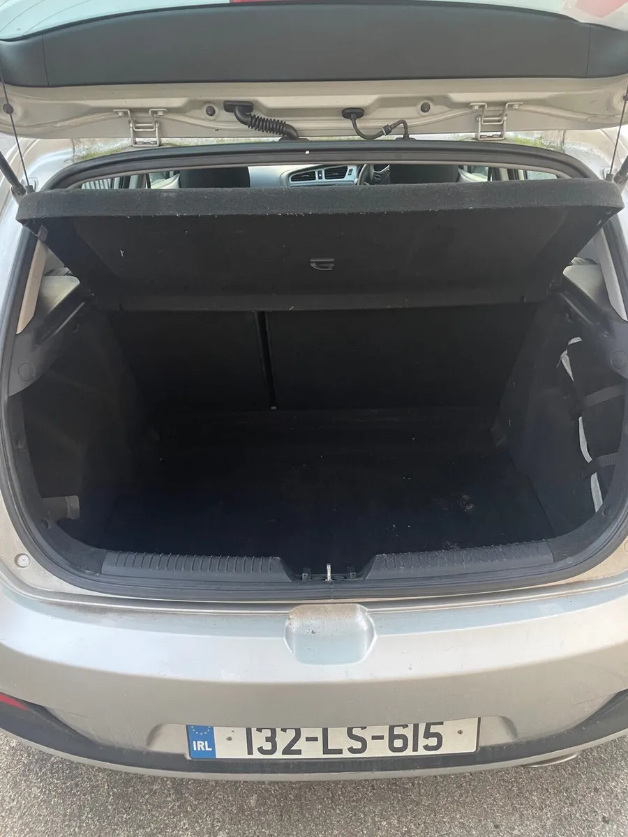 Kia Ceed 2013 - Image 4