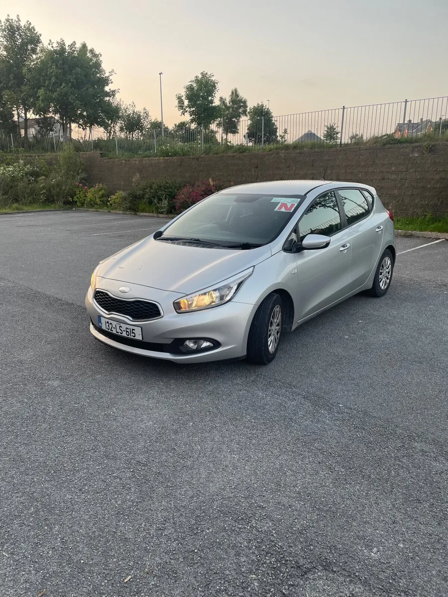 Kia Ceed 2013 - Image 1
