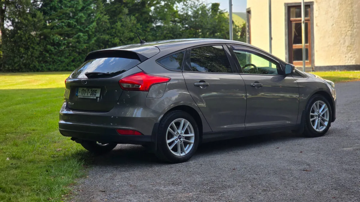 2017 Ford Focus 1.5 Tdci Style Low Mileage - Image 4