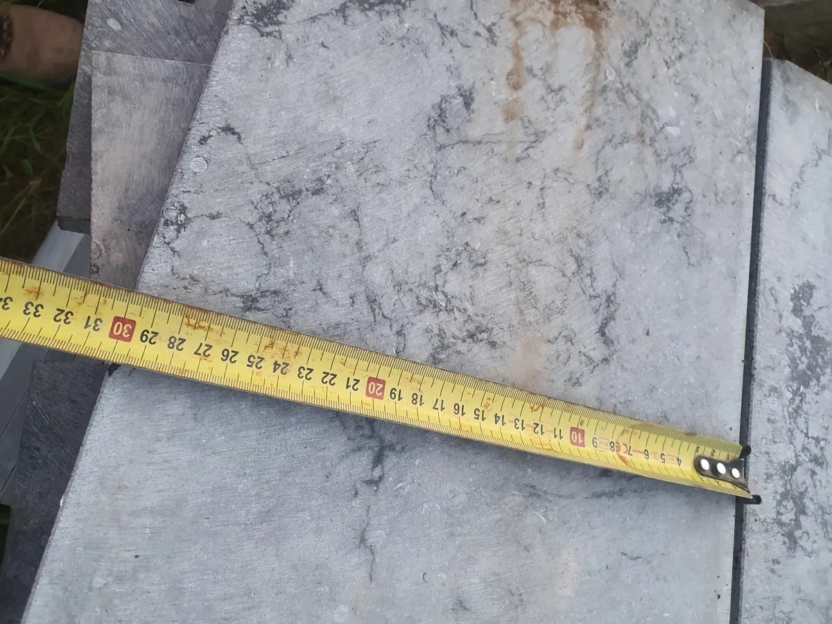 limestone slabs/caps - Image 1