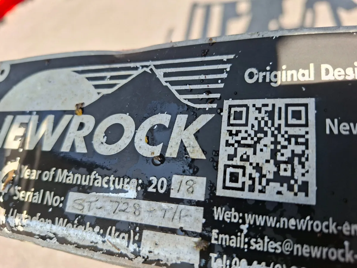 NEW ROCK 7FT PUMP - Image 4