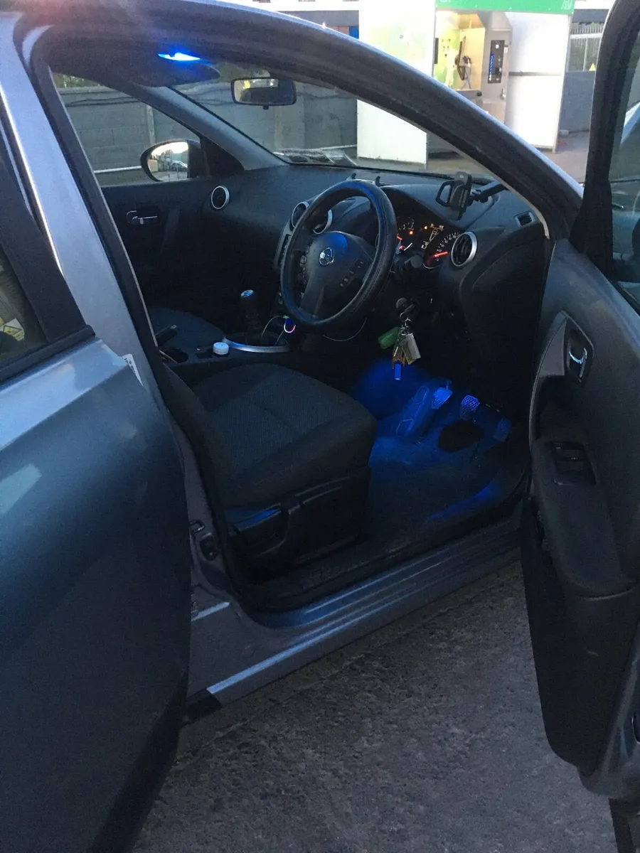 Nissan Qashqai 2011 - Image 3