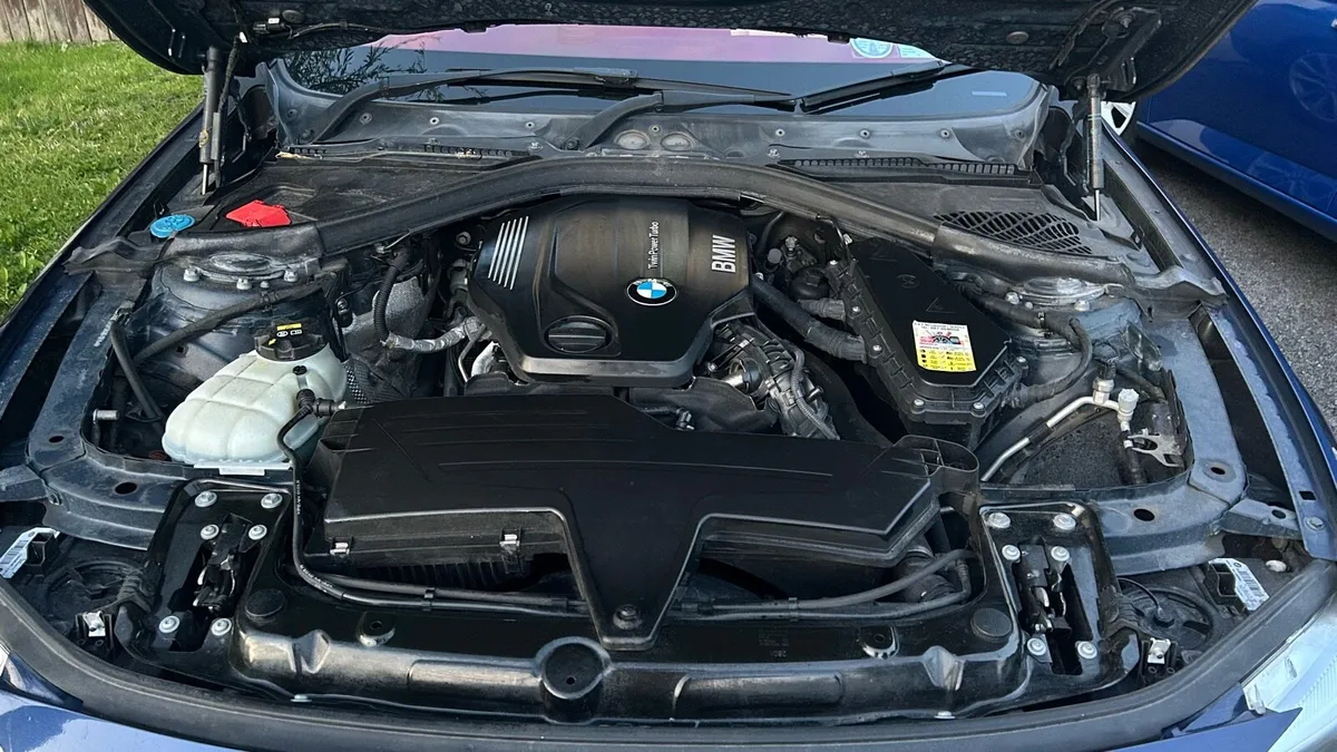 Car - Image 3