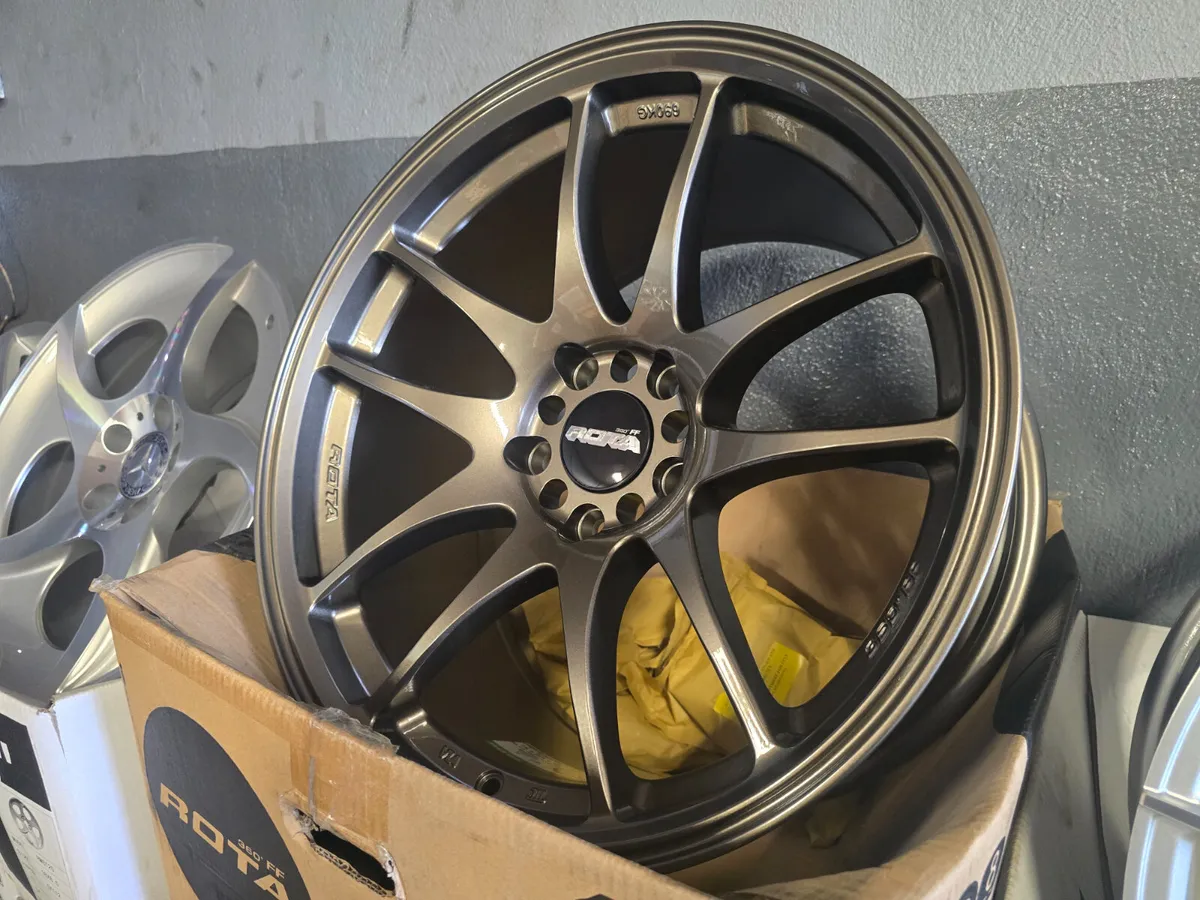 **Special** 18" Rota Torque