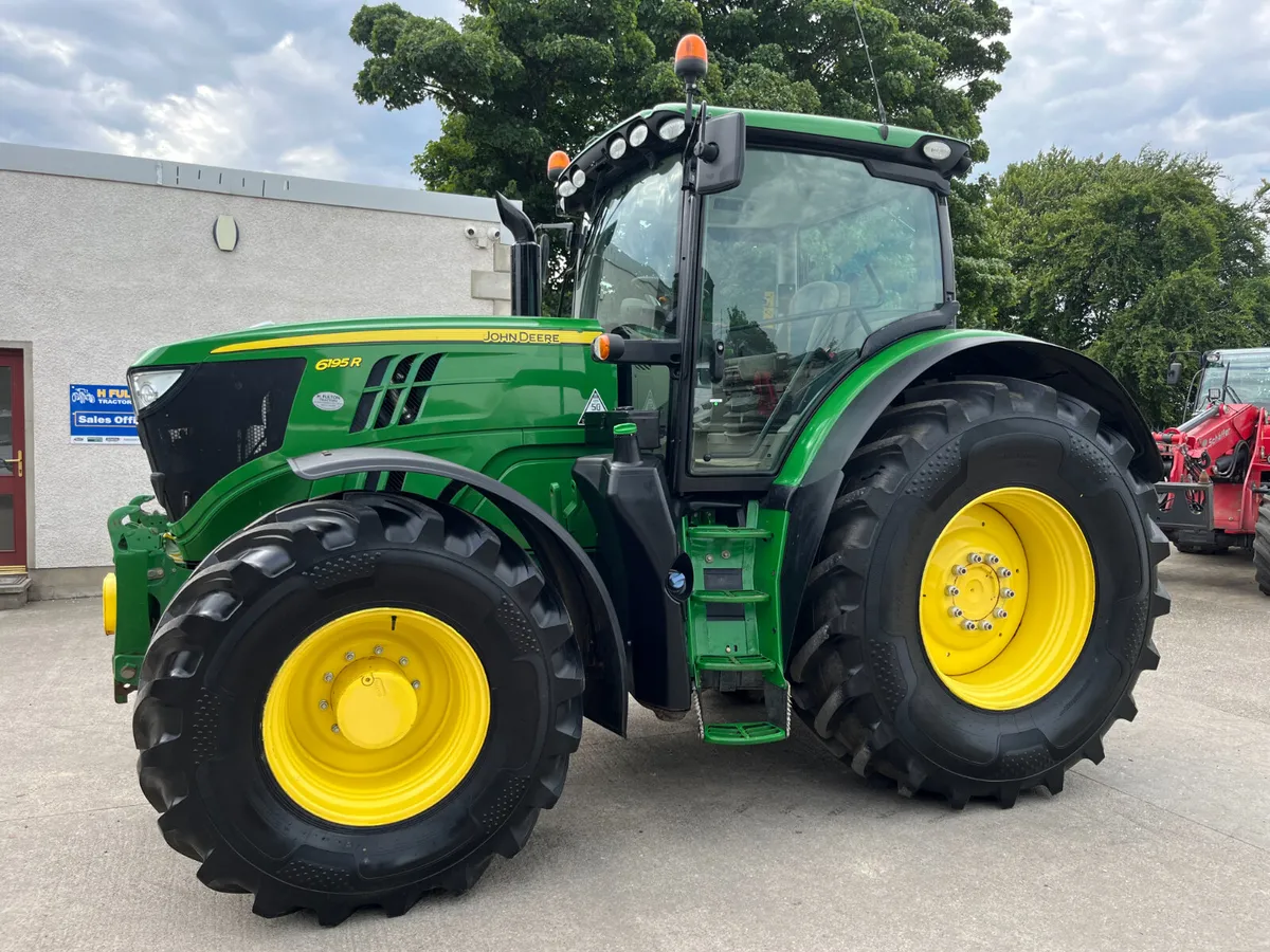 John Deere 6195R - Image 1