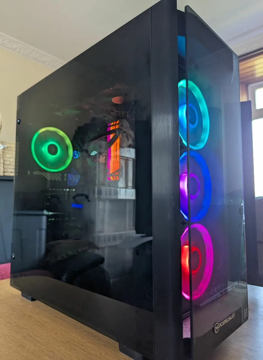 PC - High-performance machine from PC Specialist - Image 1