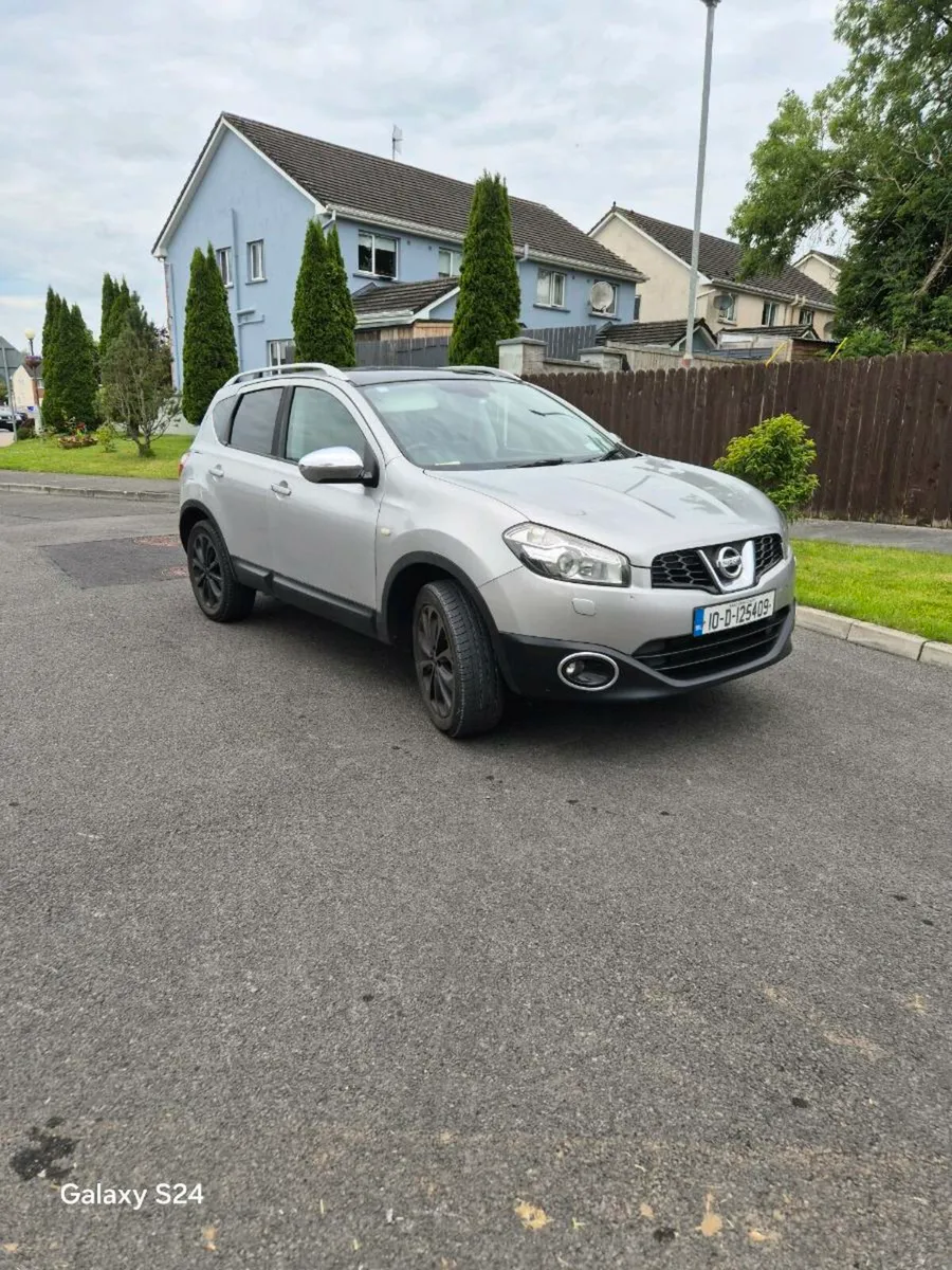 Nissan  Quashqai  Diesel  2010 - Image 1