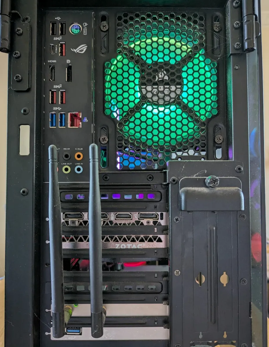 PC - High-performance machine from PC Specialist - Image 3