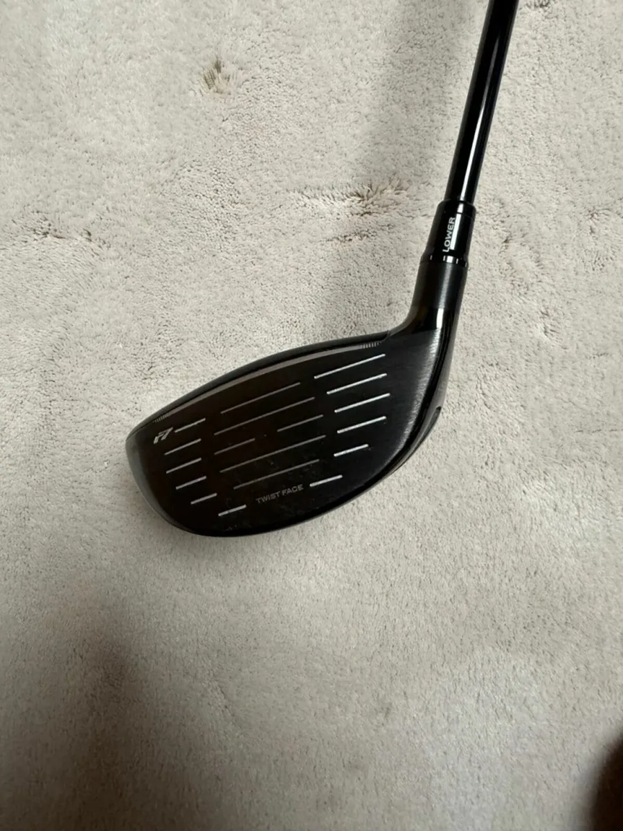 TaylorMade 2025 r7 QUAD 13.5 Degree MINI DRIVER - Image 2
