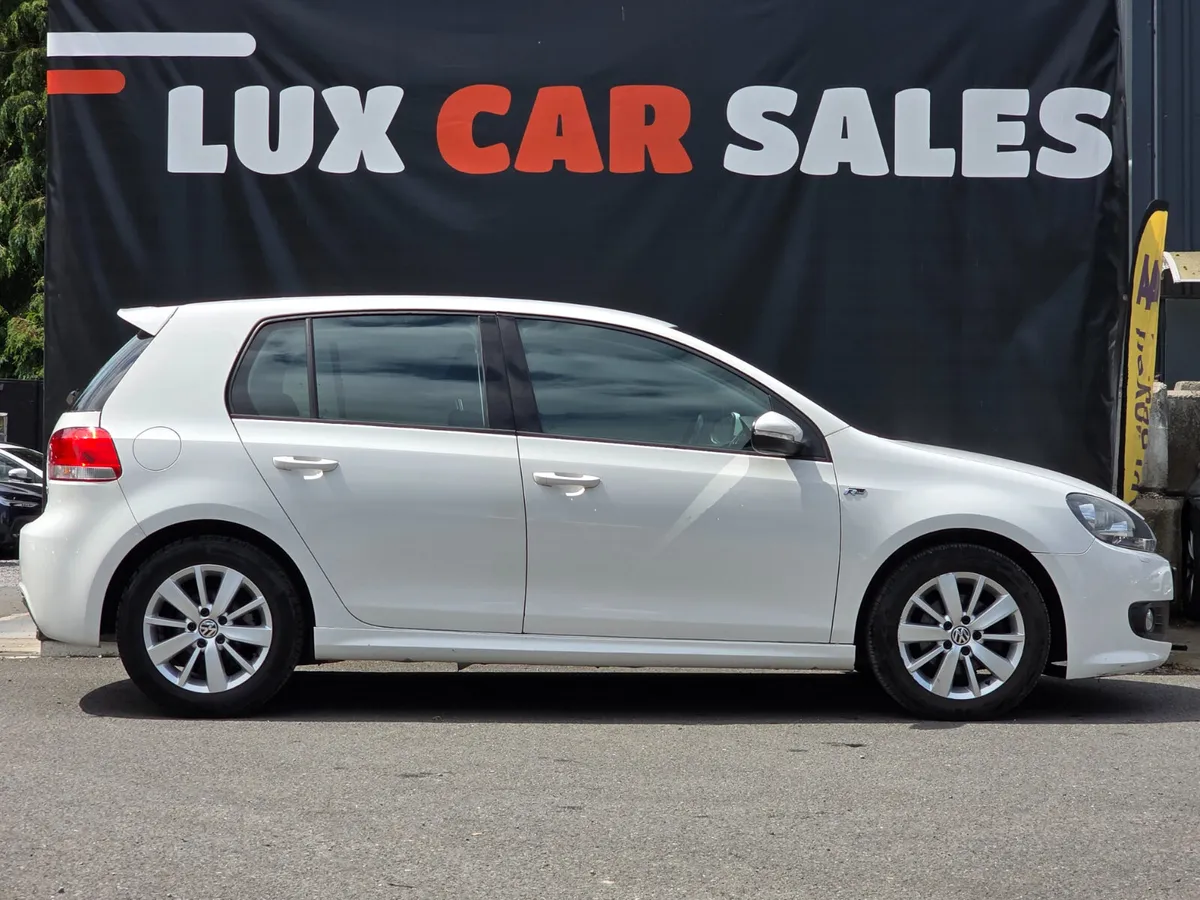 2012 Volkswagen Golf 1.6 TDI EDITION-R - Image 2