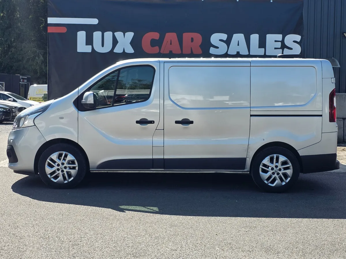 2018 Renault Trafic 1.6 TDCI SPORT // VAT INVOICE - Image 3